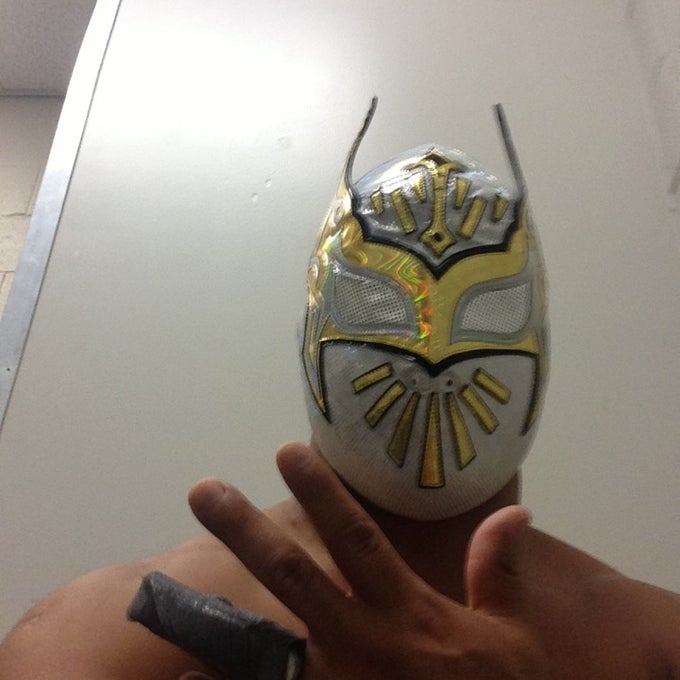 Sin Cara Hand