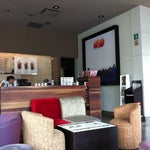 Black Coffee Gallery by Saúl Castro