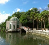 Vizcaya Museum and Gardens - Miami
