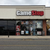 GameStop - Port Richmond - 0 tips