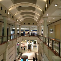 Menlo Park Mall - Shopping Mall