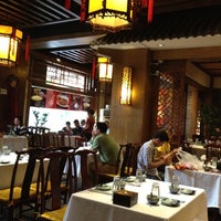 Photo taken at 四季民福 Siji Minfu Roast Duck by Ruslan B. on 7/1/2012