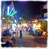 Wua Lai Market (saturday Market)