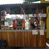 Looney Bean Cafe Stand