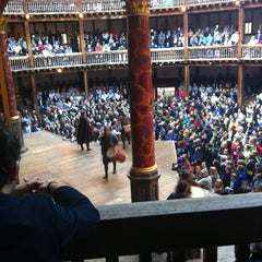 Photo taken at Shakespeare's Globe Theatre by Stefankai S. on 7/8/2012