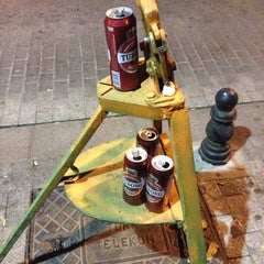 Снимок сделан в Kadıköy Barlar Sokağı пользователем Ferit K. 10/9/2013