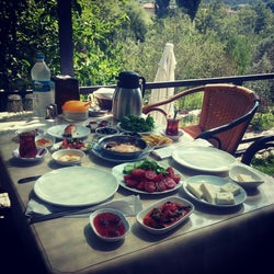 Aktuğ Köy Kahvaltısı