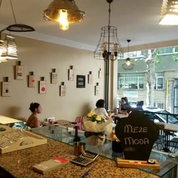 Meze Moda
