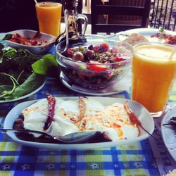 Halil'in Yeri Burak Restaurant