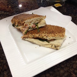 Helas Cafe