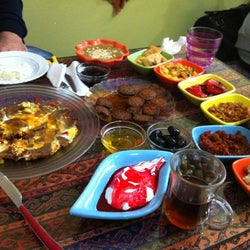 Hacı baba kahvaltı salonu