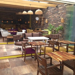Charming Cafe&Restaurant