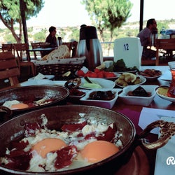 Alçe Kahvaltı Salonu