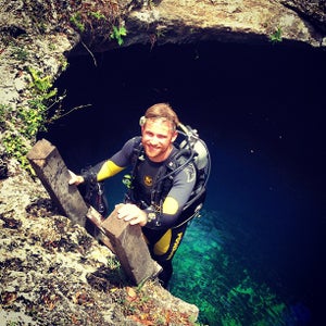  Mark  with Instagram 
