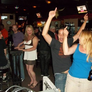 gay bar near me detroit marriott at the renaissance center