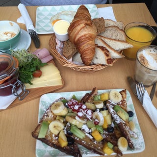 breakfast photo