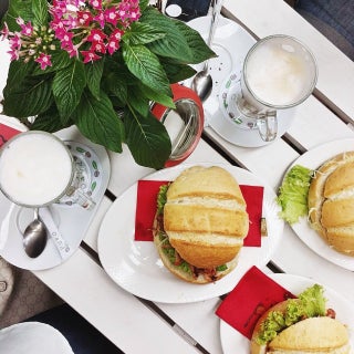 breakfast photo