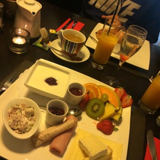 breakfast photo