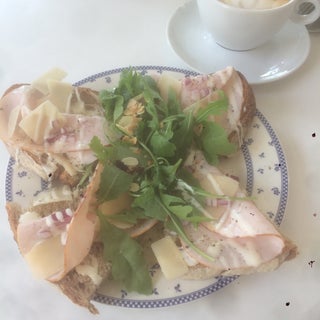 breakfast photo
