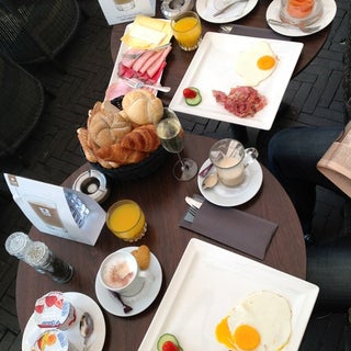 breakfast photo