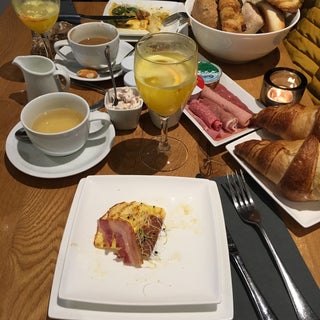 breakfast photo