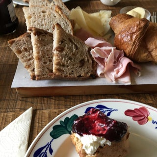 breakfast photo