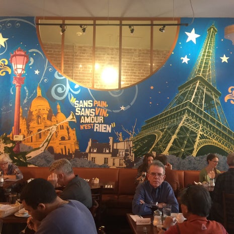 Rendez-Vous Cafe Bistro