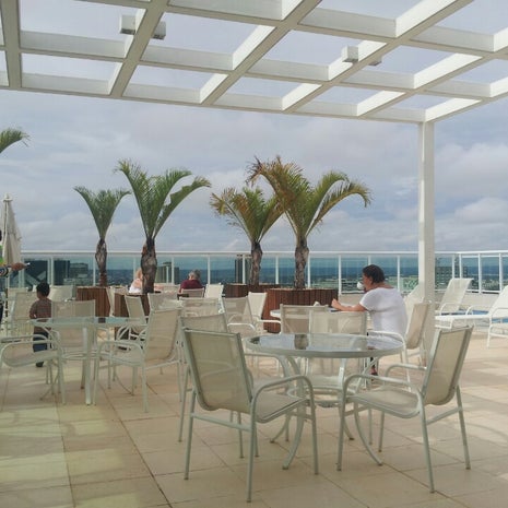 Saint Moritz Hplus Express