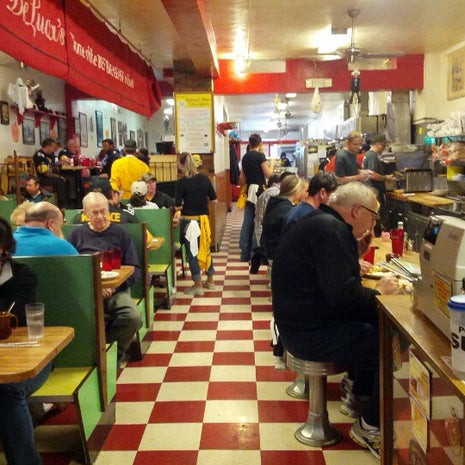 DeLuca's Diner