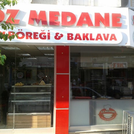 Özmedane Su Börekleri