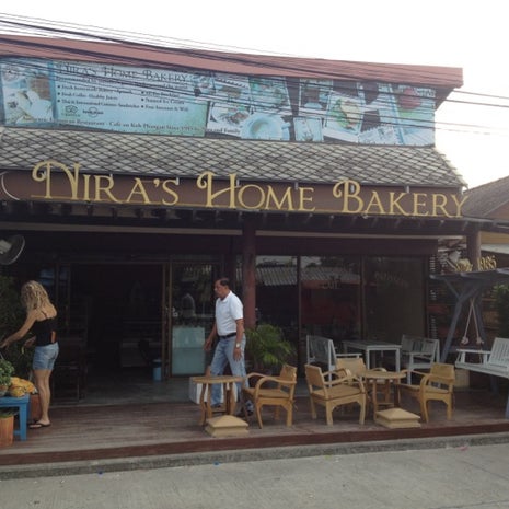 Nira’s Home Bakery