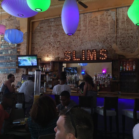 Automatic Slim's Tonga Club