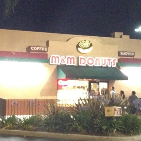 M&M Donuts