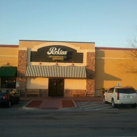 Perkins Restaurant & Bakery