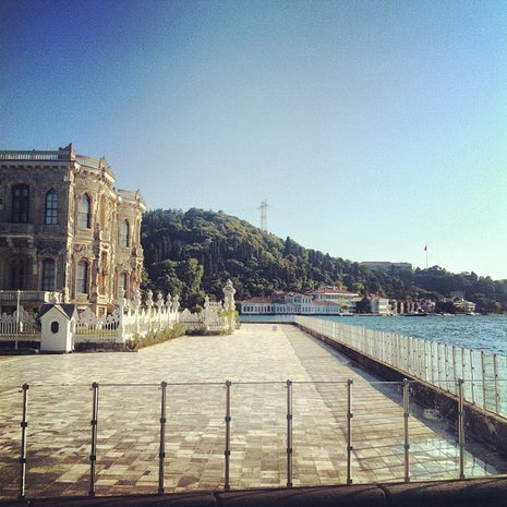 Küçüksu Kasrı Cafe