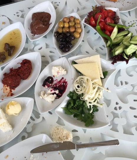 Ağam Arka Bahçe
