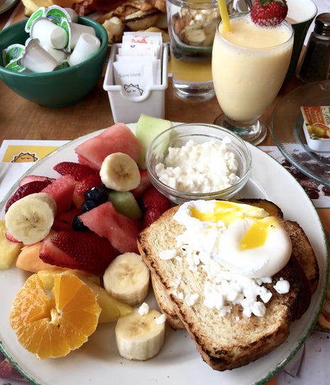 Cora's Breakfast & Lunch