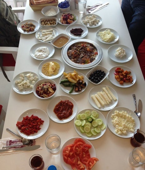 Kahvaltıcı Kadri