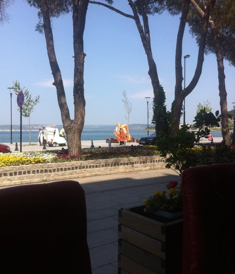 Küçümen Cafe Restaurant