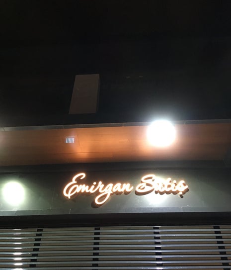 Emirgan Sütiş