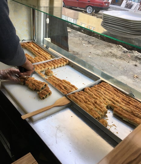 MOSTAR Boşnak börekcisi