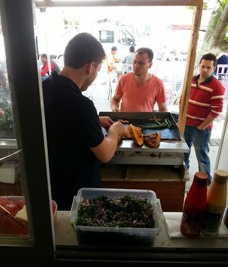 alaçatı kahvaltı salonu hakan çido