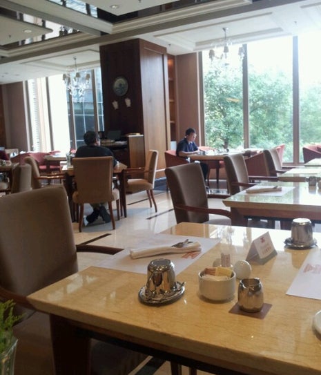 Parklane Café & Grill 柏丽西餐厅