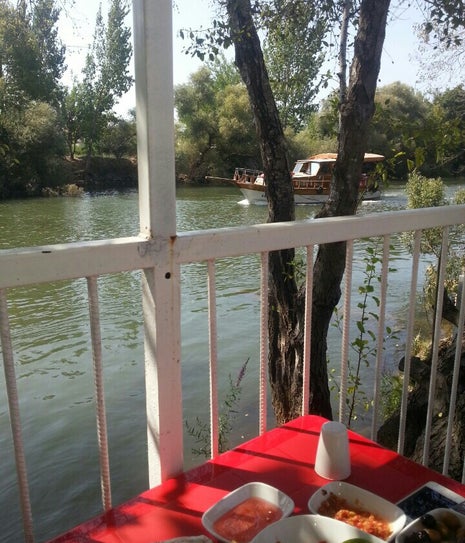 Arı Cafe Kahvaltı