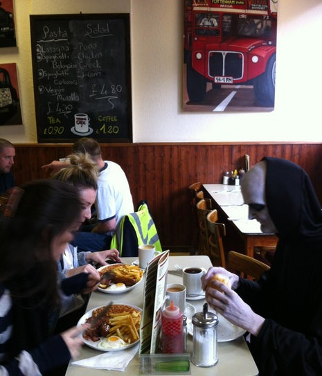 Andrew's Cafe
