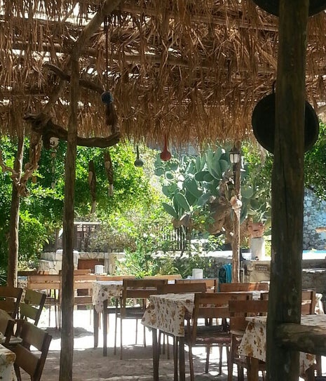 Eski Datça Pansiyon ve Cafe