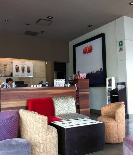 Black Coffee Gallery by Saúl Castro