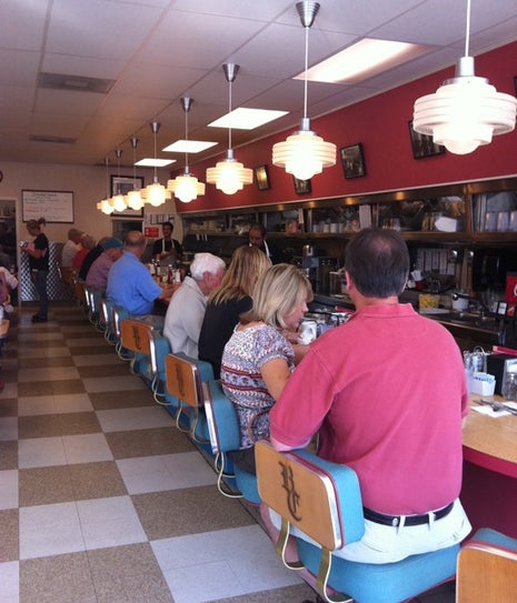 Butter Cream Bakery & Diner