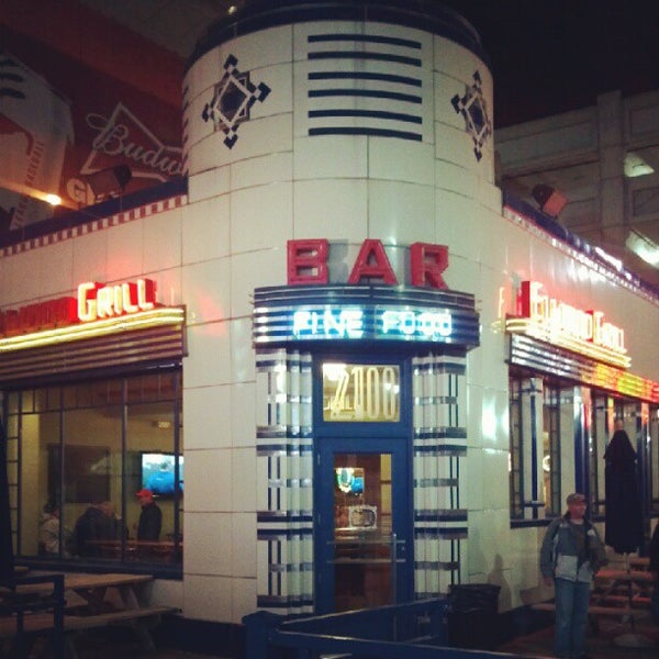 Elwood Bar & Grill Downtown Detroit Detroit, MI