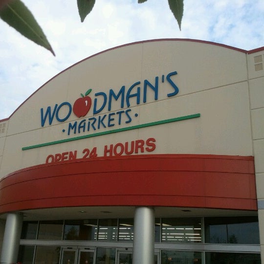Woodman's Food Market Grocery Store